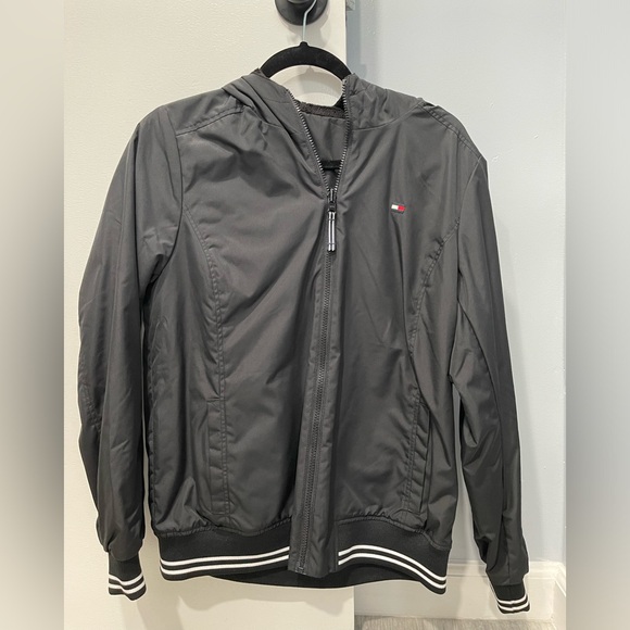 Black Tommy Hilfiger Reversible Jacket - Picture 2 of 3